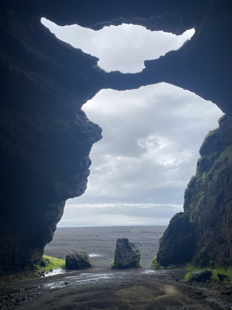 Islands Süden: Reisetipp Yoda-Höhle
