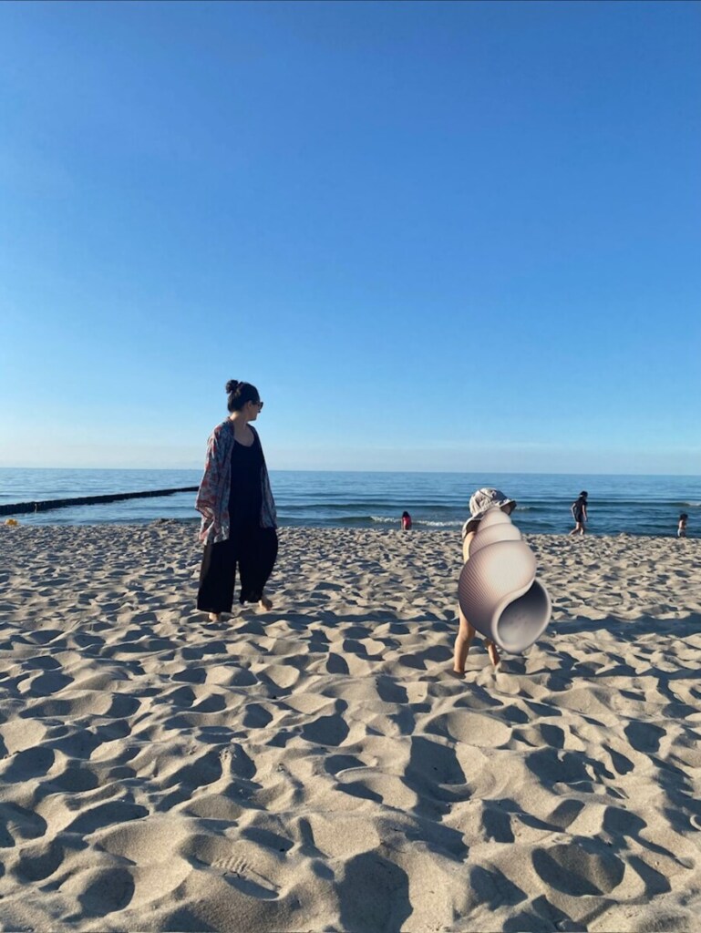 Strandausrüstung mit Kindern 